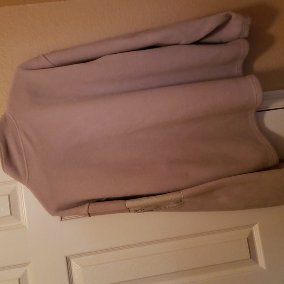 Cream colored pullover fleece jacket - Picture 4 of 6